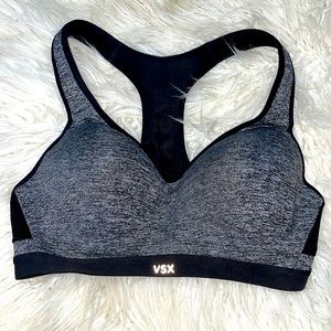 Victoria’s Secret lightly padded VSX sport bra 34D